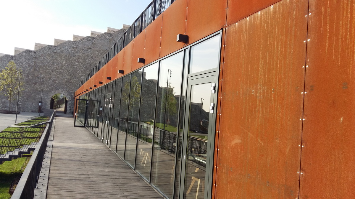 Bazaar Eclectica Restaurant